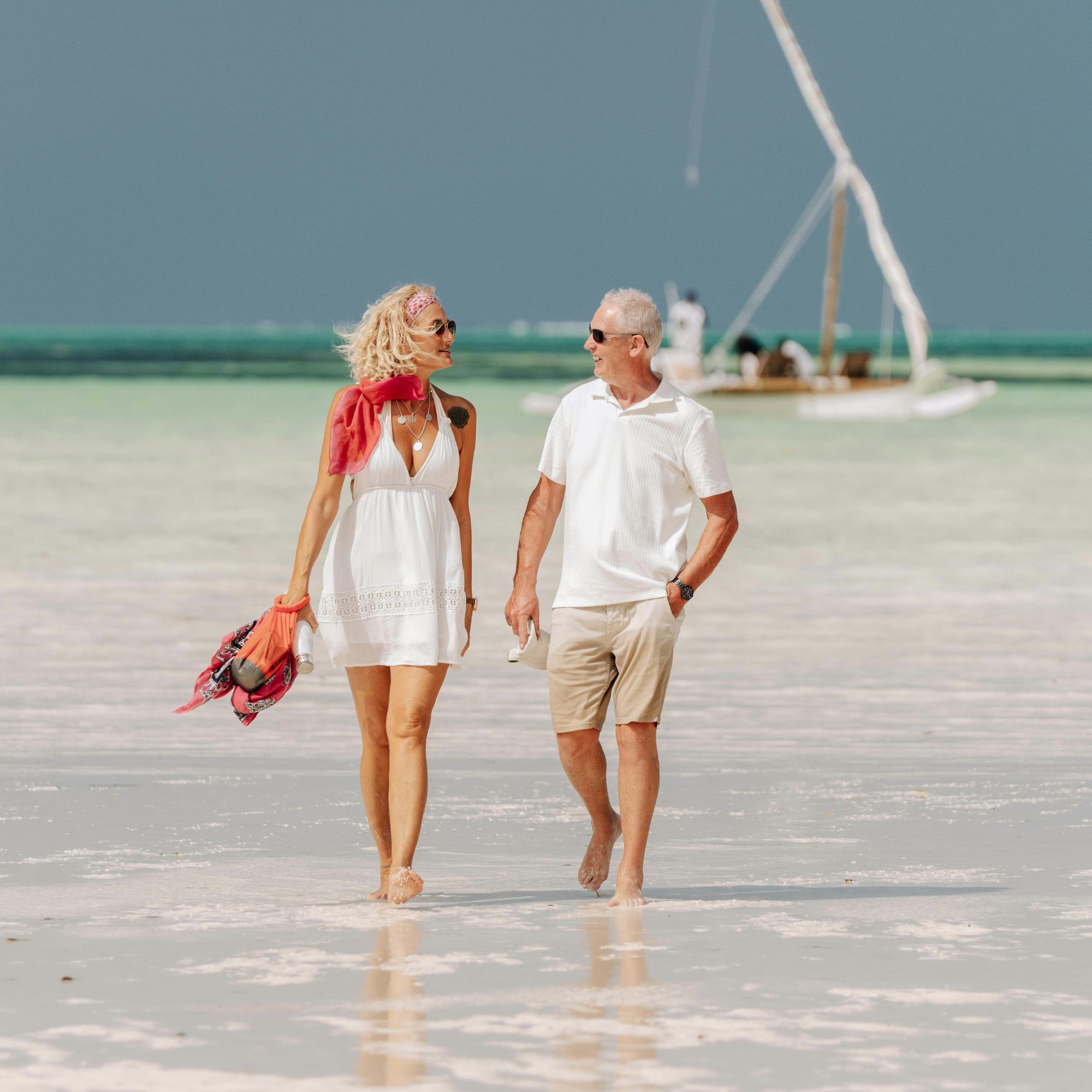 Romantic Getaway: Two Hearts by the Gulf